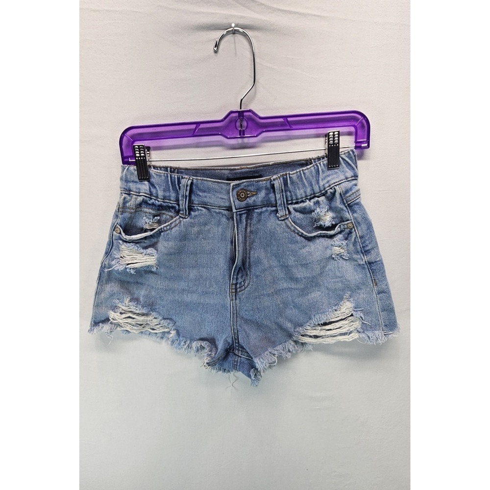 Sincerely Jules Distressed Denim Shorts 7/28 Light Wash Frayed Festival‎
